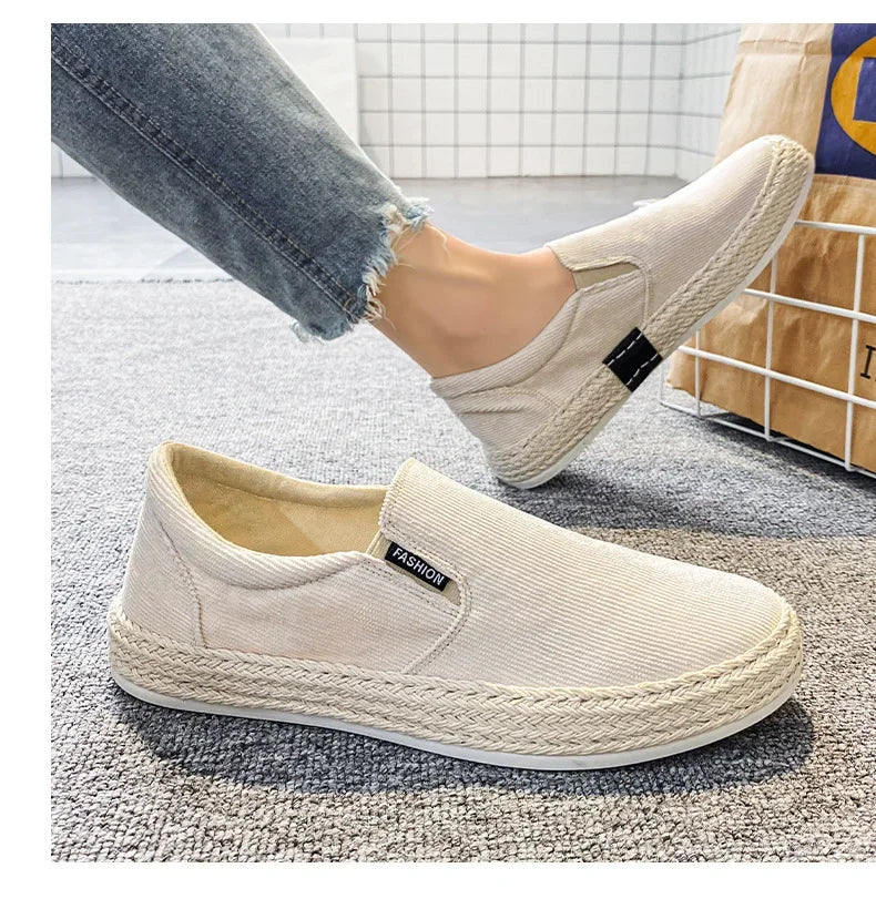 Atmungsaktive Slip-On-Leinwandschuhe