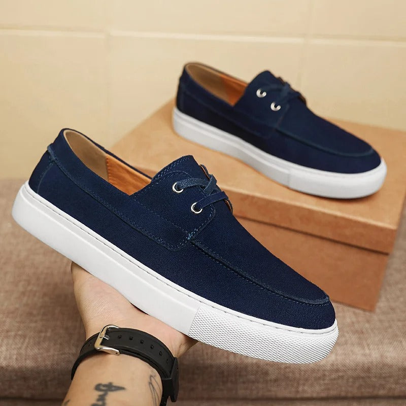 Elegante Wildlederschuhe