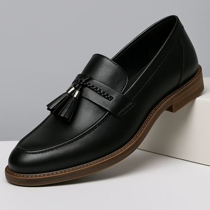 Loafers aus Leder mit Quasten