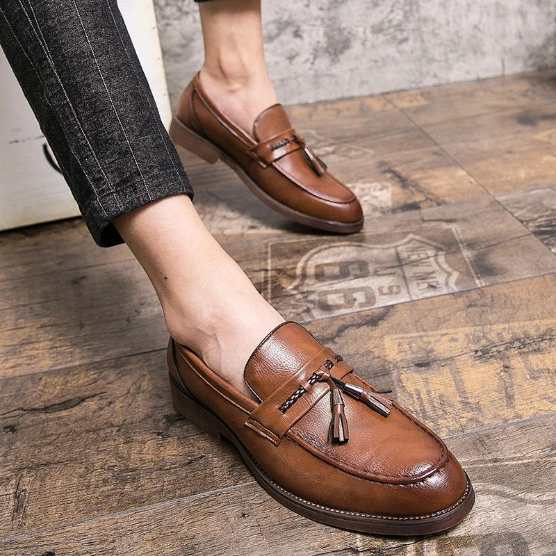 Loafers aus Leder mit Quasten