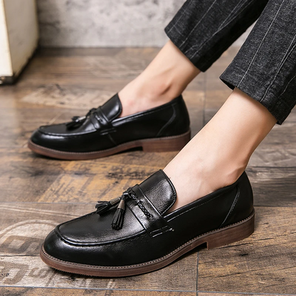 Loafers aus Leder mit Quasten