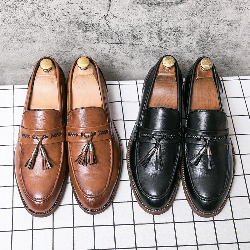 Loafers aus Leder mit Quasten
