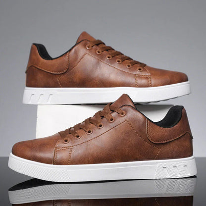 Corrado Klassische Leder-Sneakers