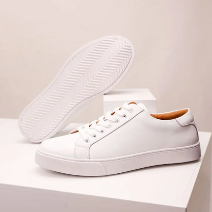 Turnschuhe aus echtem Leder